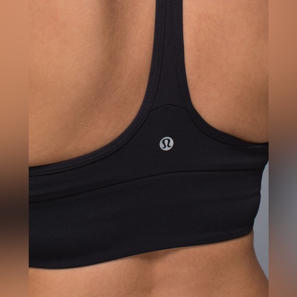 Lululemon sports bra size 8 - Picture 3 of 7